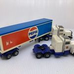 Matchbox Super Kings K-31 Peterbilt PEPSI Ref. Container Truck + 1 db. extra vontató fotó