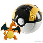 Pokemon labdába zárható mini Charizard figura fotó