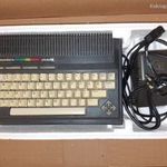 Commodore plus/4 retro számítógép tartozékokkal fotó