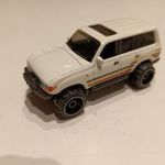 Hot Wheels _ Toyota Land Cruiser 80 fotó