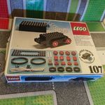 Lego 107 4, 5 V-os motorkészlet fotó