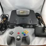 Nintendo 64 ( N64 ) konzol csomag tartozékaival és játékkal (használt, 1 hónap garanciával) fotó