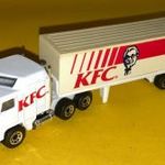 Matchbox CONVOY - Kenworth Cabover Container Truck "KFC" (B) fotó