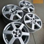 5x100 Toyota Avensis, Prius, Carina 15" alufelni fotó