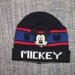 Mickey egeres, Mickey Mouse kötött sapka, őszi fotó