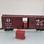 A276 H0 1: 87 Marklin USA 45651 szettből - vasútmodell tehervagon elh. ajtókkal - kicserélt alváz fotó