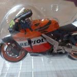 1: 12 HONDA RC211 V VALENTINO ROSSI 2003 eredeti bontatlan dobozában fotó