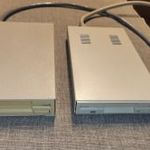 2db Commodore AMIGA külső 3.5" FDD meghajtó HIBÁS!!! 1Ft-ról NMÁ! fotó