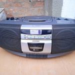 AIWA boombox , modell CSD-ES225U CD kompakt lemez sztereó AMFM rádió kazettás felvevő . fotó