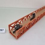 A287 H0 1: 87 2 db Preiser motoros vonul át hídon - vasútmodell terepasztal kiegészítő fotó