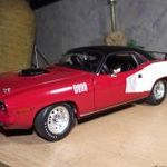 1: 18 Plymouth Hemi Cuda 1971 ACME modell fotó