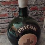 RÉGI, BONTATLAN - Eredeti 5L Unicum fotó