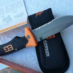 GERBER Bear Gryll's Ultimate Tactical bicska dobozos tokkal új 21 CM 1 Ft fotó