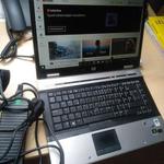 HDMI-vel kamerával 4 gb rammal HP elitebook 8530w laptop wifivel fotó