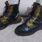 Eredeti Dr. Martens bakancs. Ritkaság!! Antikolt, valódi bőr 40-es fotó