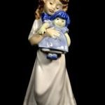 LÁNY JÁTÉKBABÁVAL ... LLADRO NAO PORCELÁN FIGURA X fotó