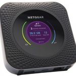 Netgear MR1100 Nighthawk M1 Gigabit LTE Mobil Router MR1100-100EUS Hálózat Router fotó