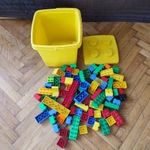 Egy vödör Duplo lego fotó