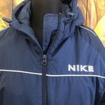 NIKE elegáns minőségi sötétkék könnyű meleg kabát/ dzseki S/ 36-38 fotó