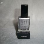 Avon True Colour körömlakk Platinum Petal fotó