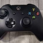 Xbox One / S / X - Series S / X - PC : Gyári Vezeték Nélküli Kontroller Fekete fotó