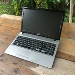 SAMSUNG NP270E I5-ös notebook fotó