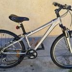 Trek 4300 alumínium mtb. Shimano Alivio 24 sebesség, kis vázméretű fotó