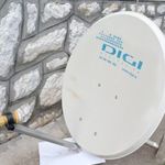 Eladó "DIGI" Parabola Antenna 86x76 cm Ovális (acél) ! Vevőfejjel, +Fali tartó konzul, Rozsdamentes ! fotó