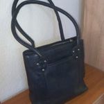 Szinte új Osprey London márkás sötétkék bőr női kézi táska 26x27x13 cm pánt magassága: 28 cm fotó