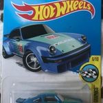 Hot Wheels Porsche 934 Turbo RSR fotó