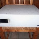 Powercom SMK-2000A RM LCD szünetmentes tápegység UPS fotó