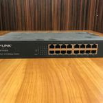 TP-Link TL-SF1016DS 16-Port 10/100Mbps Switch - nincs tesztelve fotó