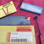 Esztergakés/ Sandvik 32mm penge+10db Lapka+kulcs/ SZÁMLÁVAL, GARIV fotó