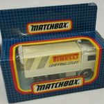 Matchbox MB-26 Volvo Tilt Lorry Pirelli fotó