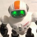 Játék robot ember figura, elemes, mozgó és villogó, fény és hang efektel fotó