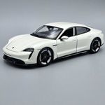 Porsche Taycan Turbo S 1: 24 Burago fotó