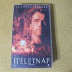 VHS IÍtéletnap Arnold Schwarzenegger! 1999 fotó