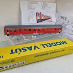 A430 H0 1: 87 Fuggerth AX MÁV személyvagon (Pécs) + gyári tárolódoboz + kiegészítők fotó