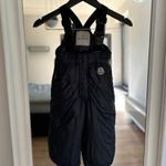 Moncler baby hóoverál fotó