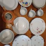 24 DARAB ZSOLNAY PORCELÁN TÁRGY EGYBEN fotó