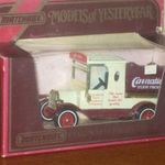 MATCHBOX Yesteryear Y3-4D 1912 Ford Model 'T' Tanker - Carnation fotó