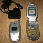 Samsung SGH-E300 E300 + SGH-T100 Retro Mobiltelefon +töltő Vintage mobil TMobil Yettel fotó