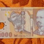 2001 -es ROMANIA - 100.000 Lei polymer bankó UV aktivitással (L2572) fotó