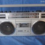 Retro Sanyo M9927K rádiós kazettás magnó szinte újszerű állapotban fotó