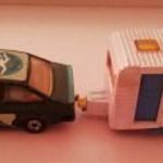 Matchbox Ford Escort+lakókocsi fotó