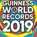 Eladó a Guinness World Records 2019 c.könyv fotó