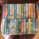 Eredeti VHS kazetták (Disney, Micimackó, Barbi, stb.) fotó