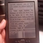 AMAZON KINDLE EBOOK OLVASÓ + AKKU - KIJELZŐHIBA, NAGY RÉSZBEN MÜKÖDIK A KÉPERNYŐ - TÖRÖTT fotó