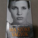 Sophie van der Stap - Ma szőke vagyok - lány kilenc parókával fotó