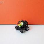 Eredeti Disney Cars Toon Verdák szereplő Villám barátja Rasta Carian Monster Truck kisautó 8cm fotó